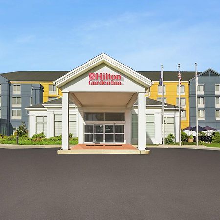 Hilton Garden Inn Allentown Bethlehem Airport Exterior photo