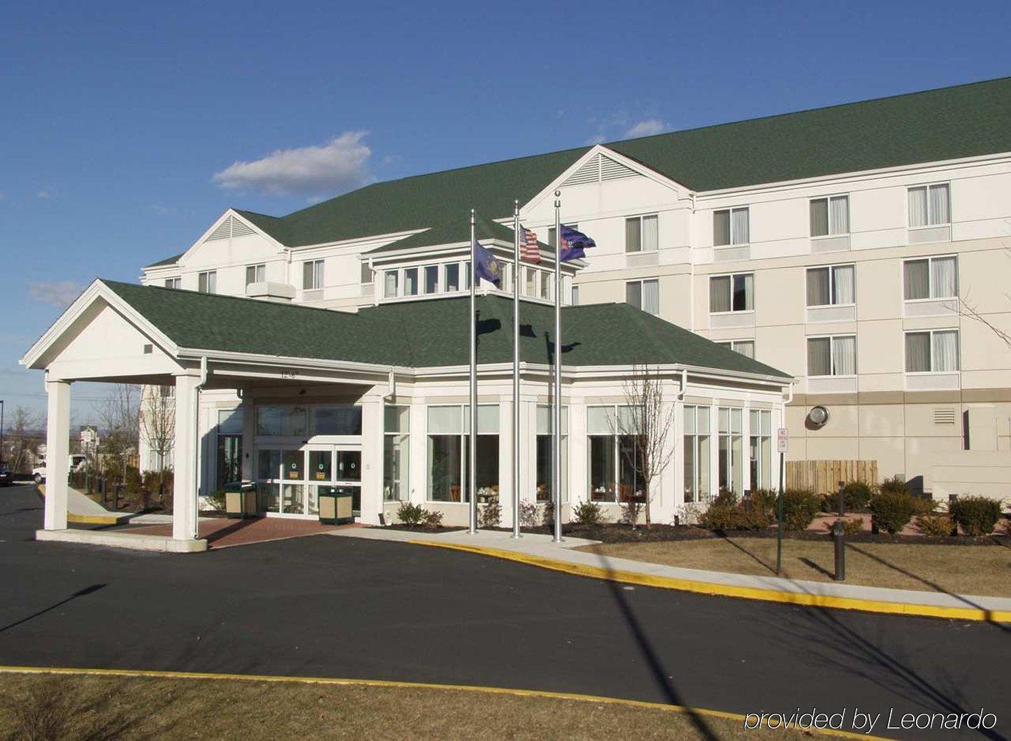 Hilton Garden Inn Allentown Bethlehem Airport Exterior photo